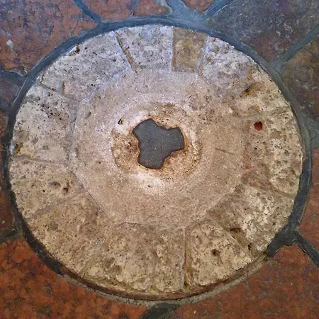 戴尔哈斯莱彻摩尔酒店