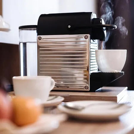 戴尔哈斯莱彻摩尔酒店